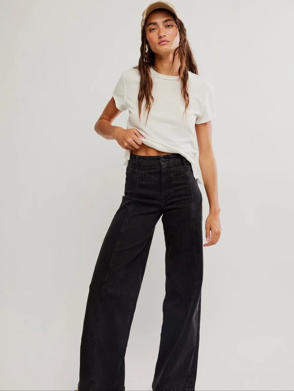 We The Free Libre Wide Leg Jeans in Cafe Noir Size 31